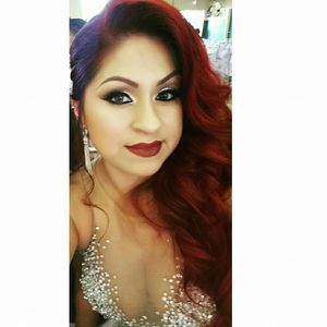 Meet your Posher, Yesenia
